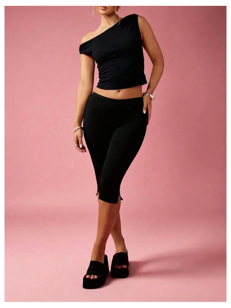 MAKEMECHIC Capri Fitted Yoga Pants, view 3