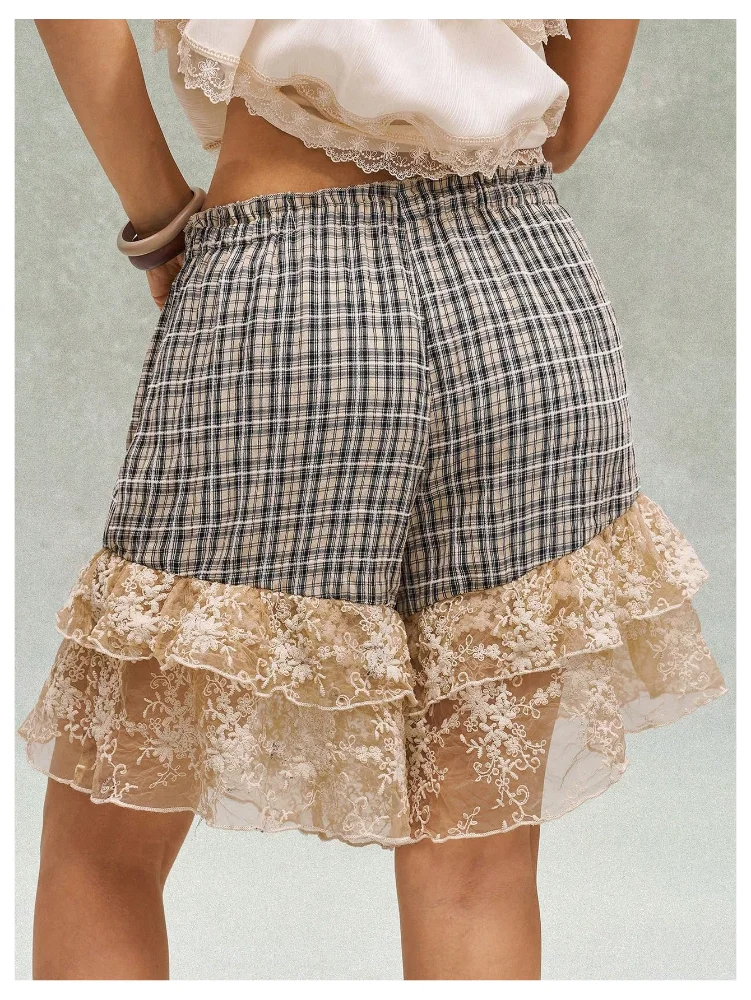 MAKEMECHIC Ruffle Lace Gingham Shorts, view 2