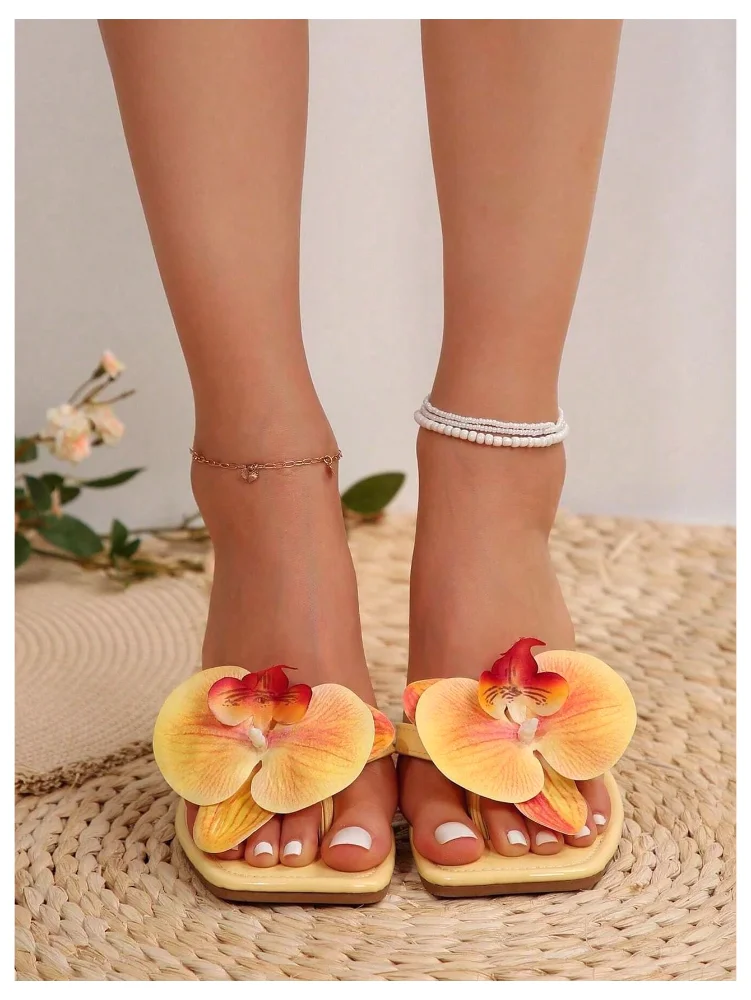 MAKEMECHIC Flower Flat Square Sandals, view 3