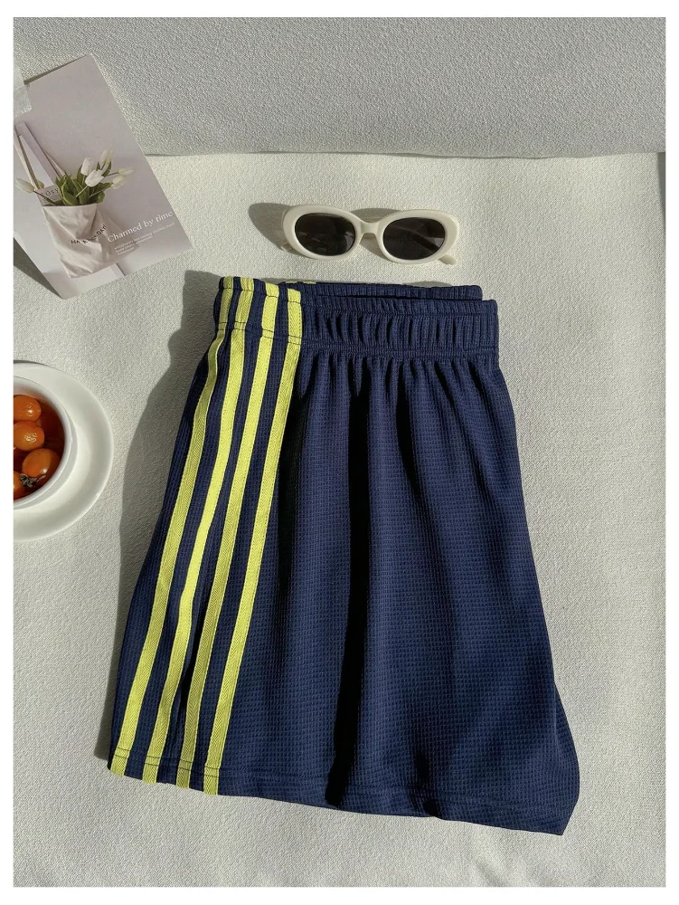 MAKEMECHIC Striped Workout Elastic Shorts, view 3