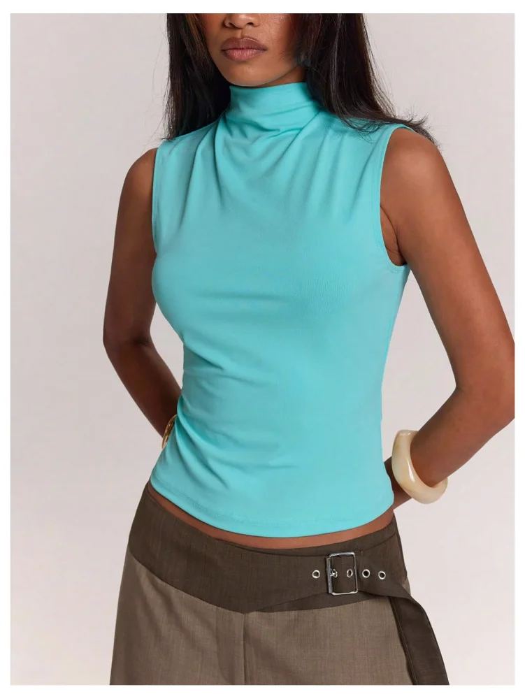 MAKEMECHIC Mock Neck Sleeveless Fitted Crop Top, view 3