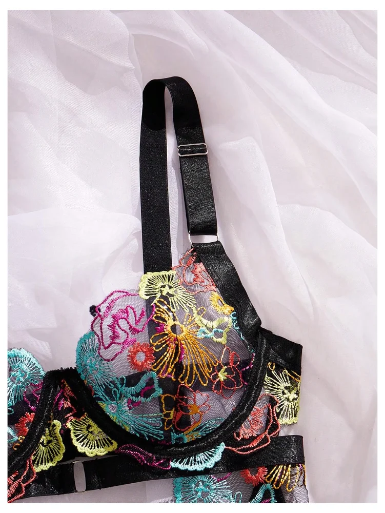 MAKEMECHIC Floral Embroidery Valentine Lingerie, view 3