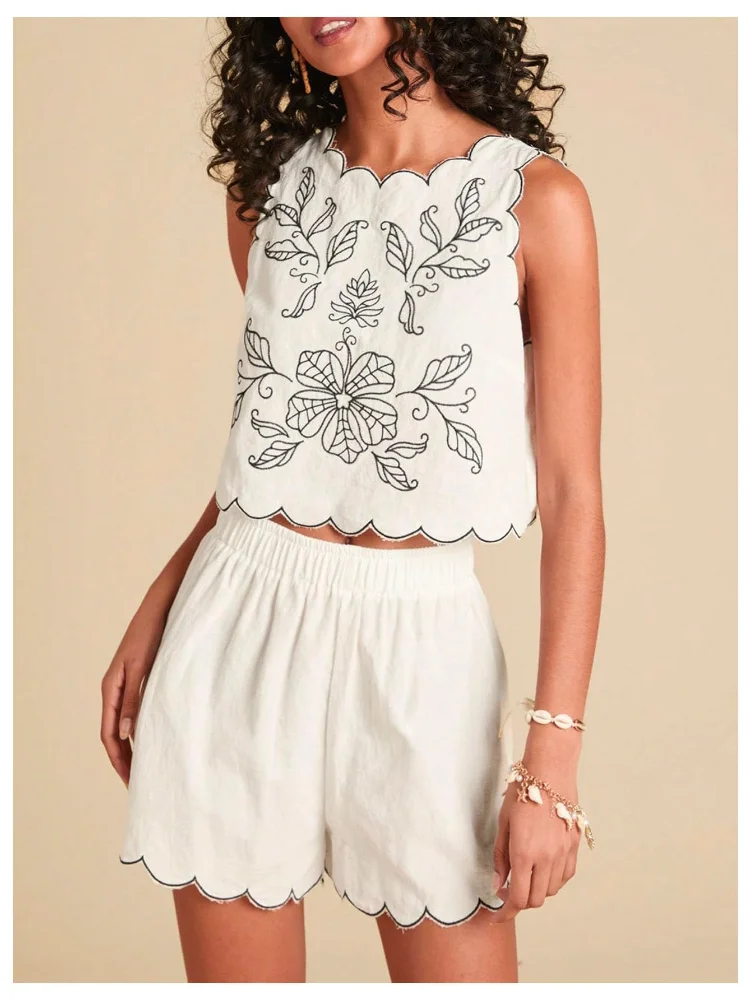 MAKEMECHIC Floral Crop Shorts Set, view 2
